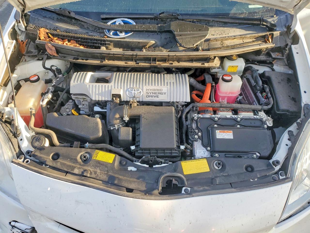 2014 TOYOTA PRIUS photo 11