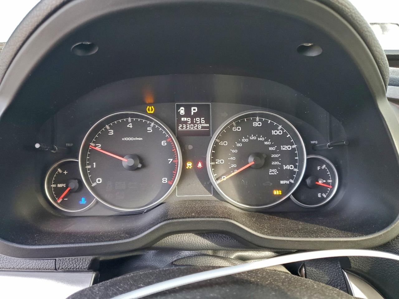 2014 SUBARU OUTBACK 2.5I PREMIUM photo 9