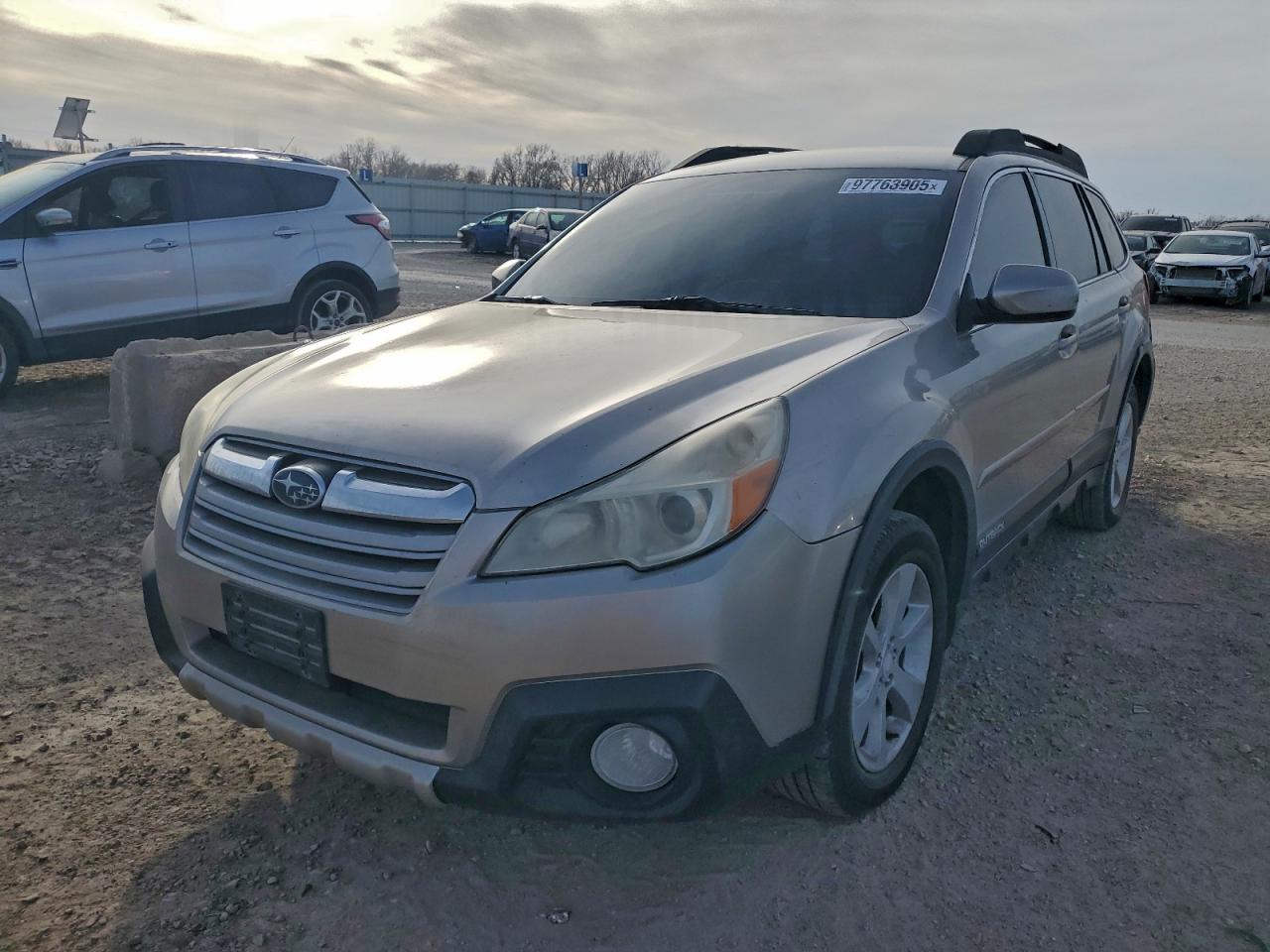 2014 SUBARU OUTBACK
