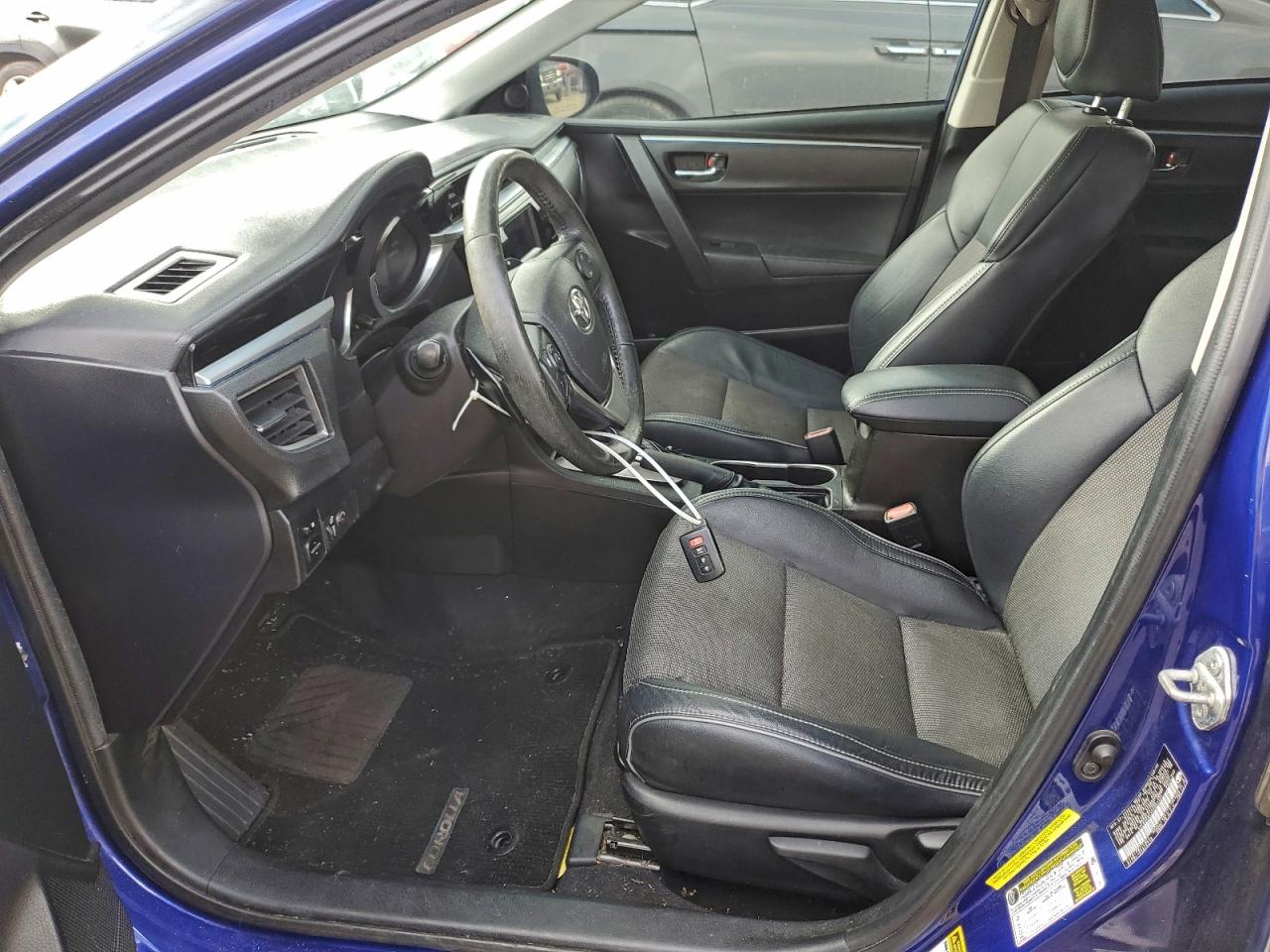 2014 TOYOTA COROLLA L photo 7