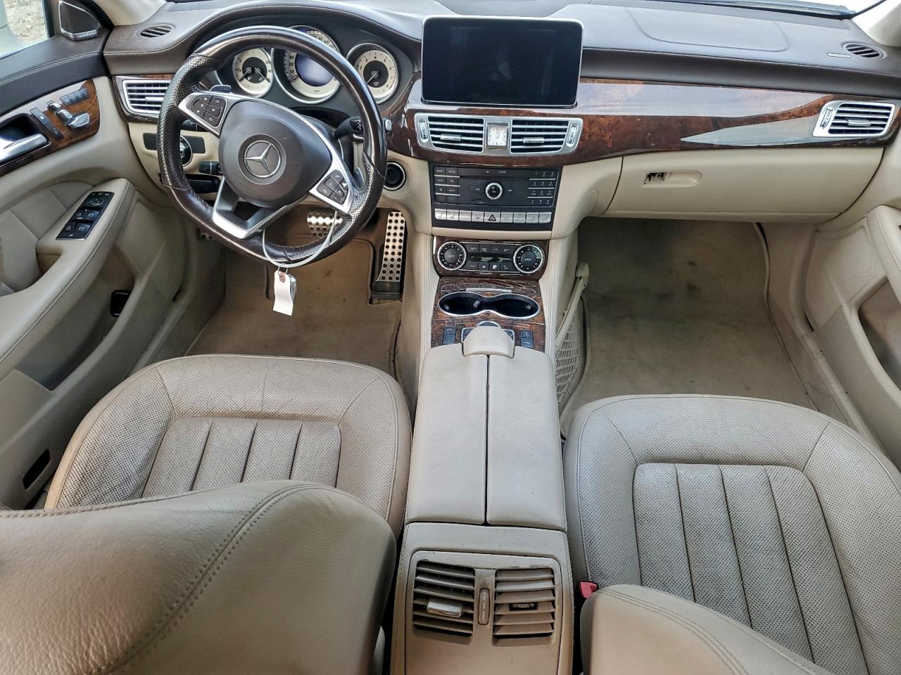 2017 MERCEDES-BENZ CLS 550 photo 8