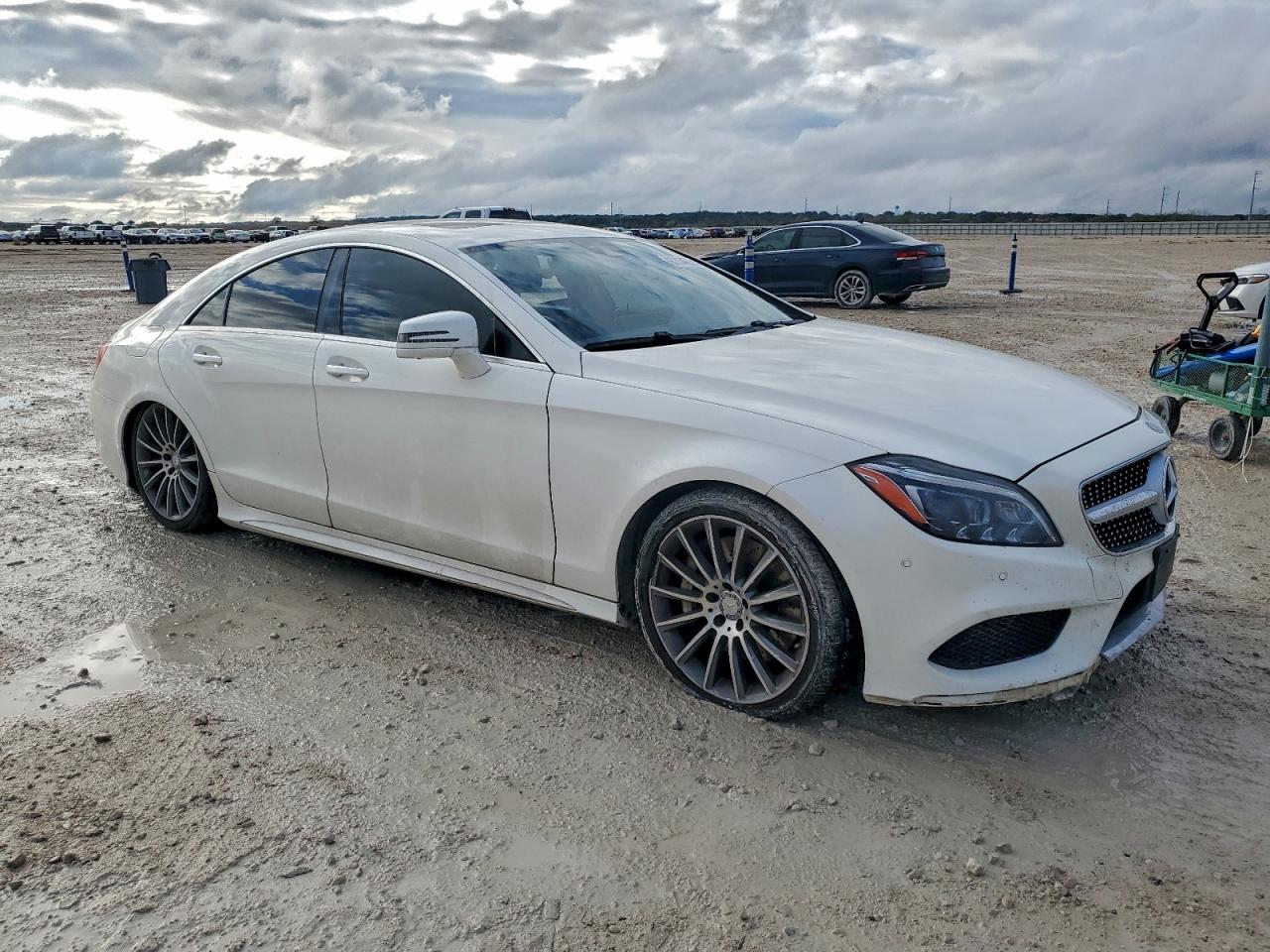 2017 MERCEDES-BENZ CLS 550 photo 4