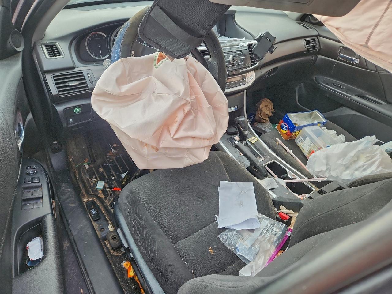 2015 HONDA ACCORD EX photo 8