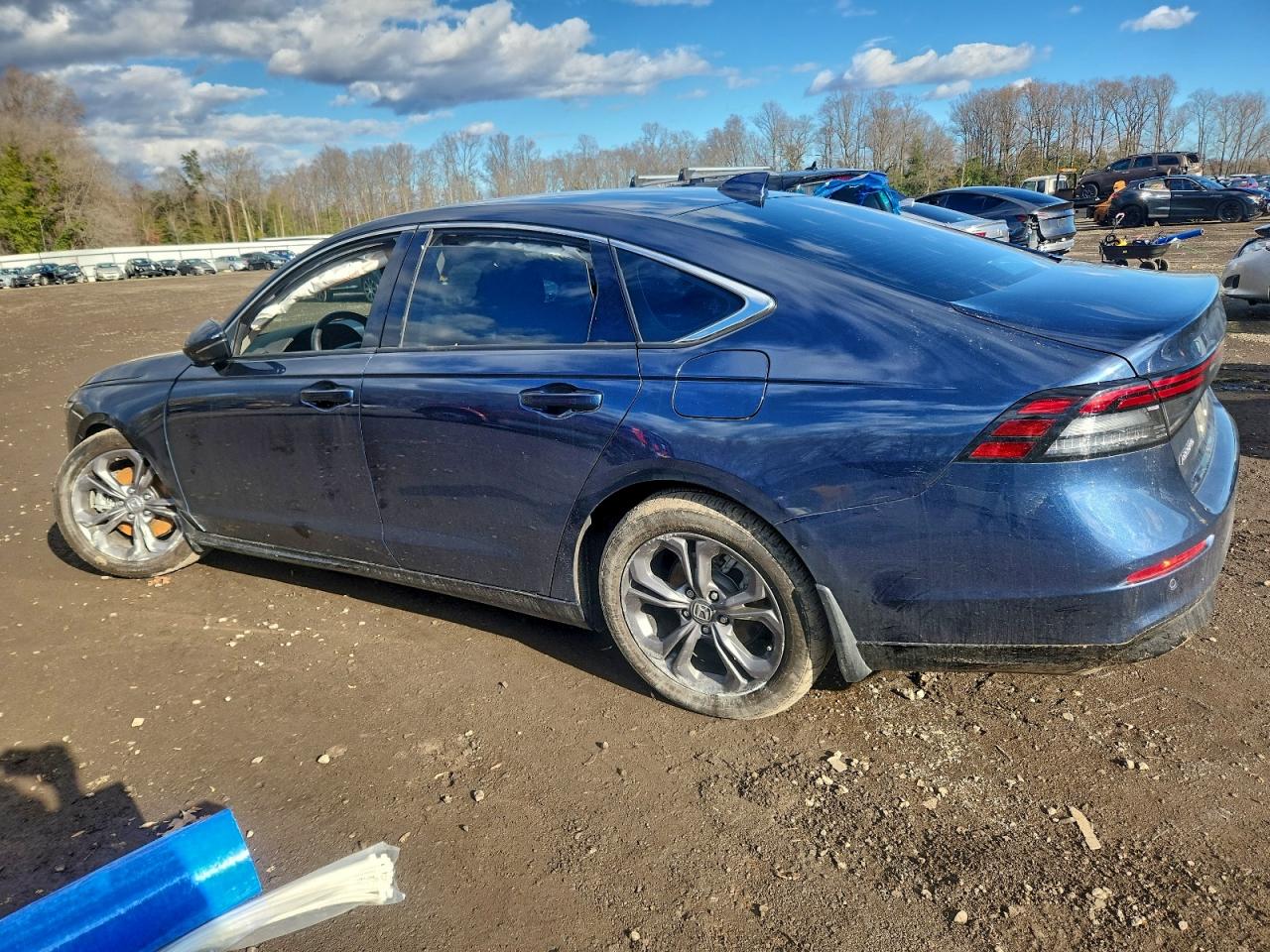 2024 HONDA ACCORD HYBRID EXL photo 2