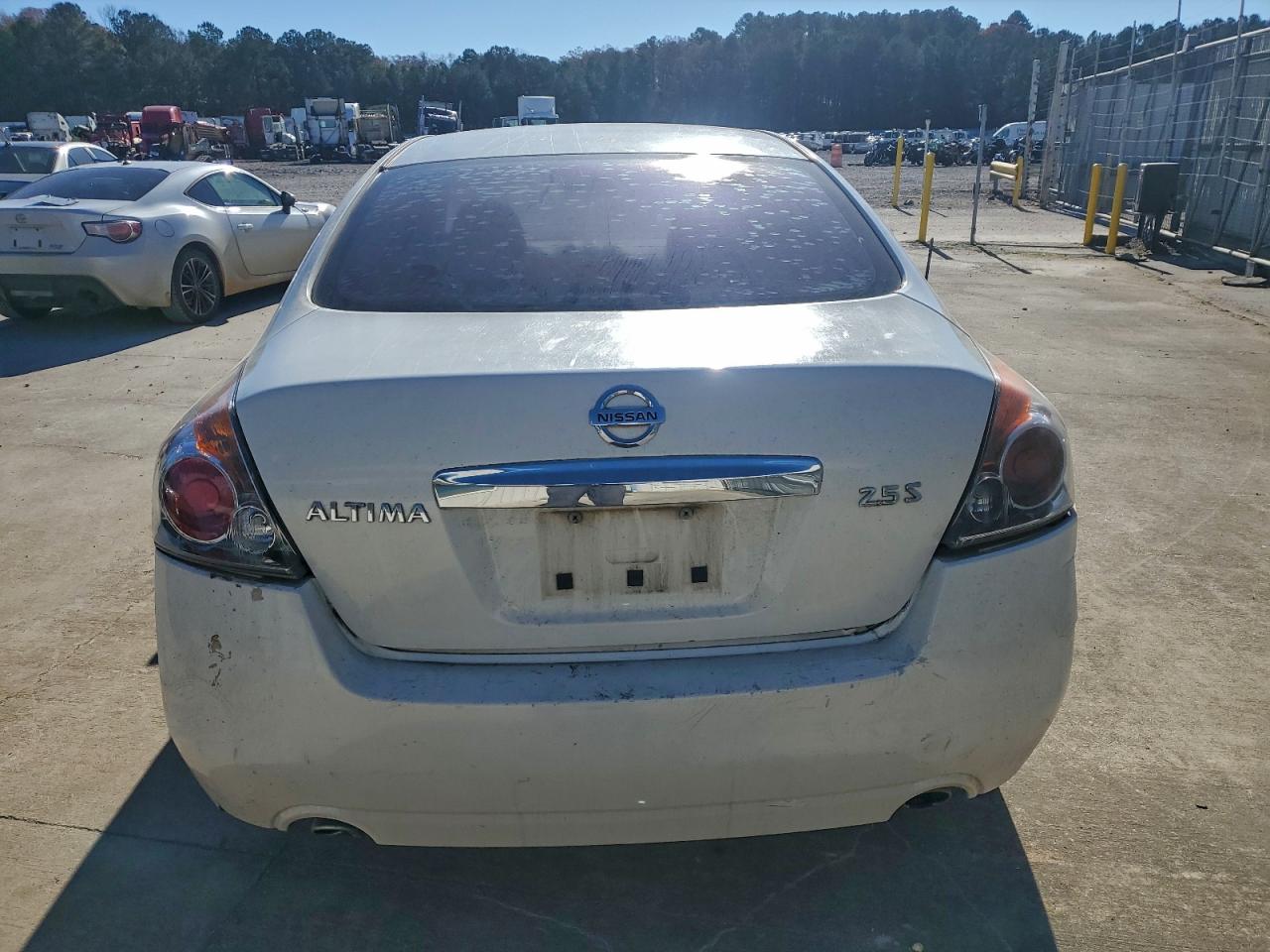 2011 NISSAN ALTIMA BASE photo 6
