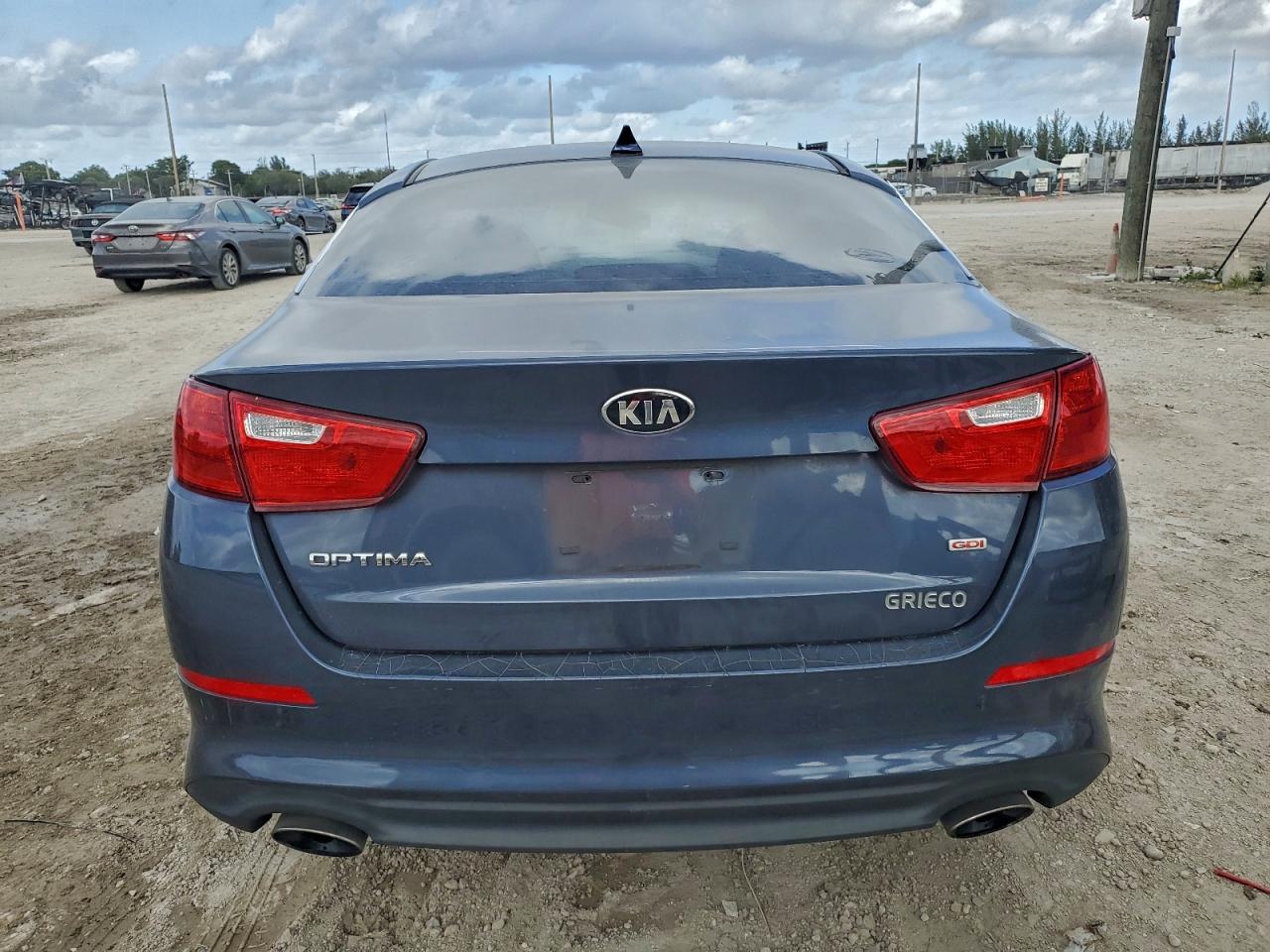 2015 KIA OPTIMA LX photo 6