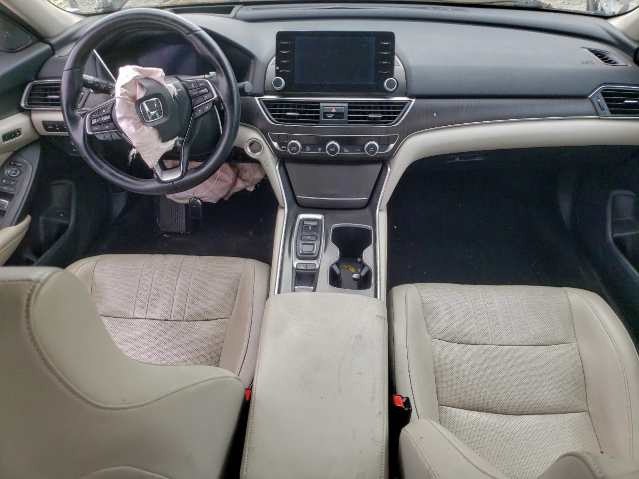 2018 HONDA ACCORD TOURING photo 8