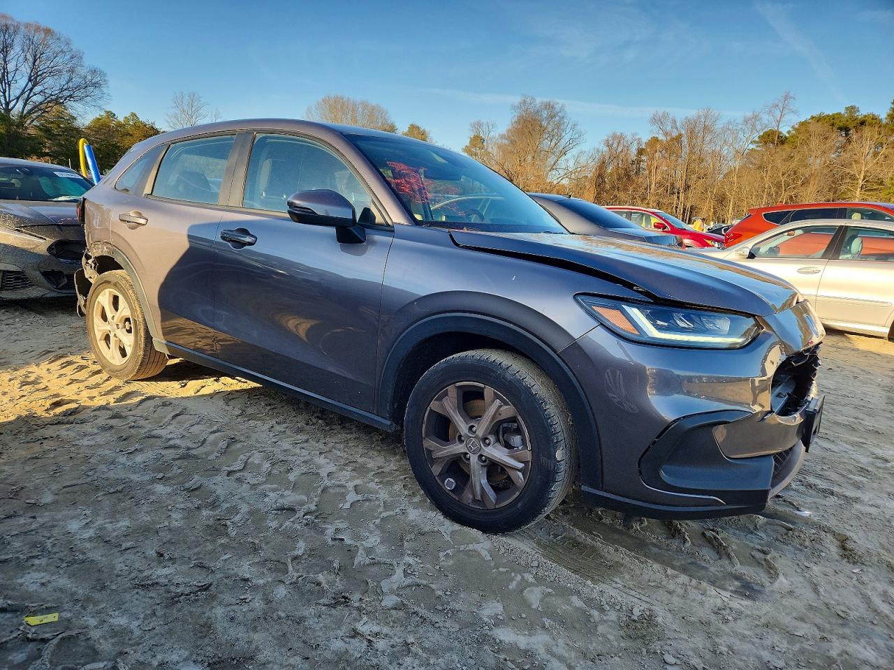 2024 HONDA HR-V LX photo 4