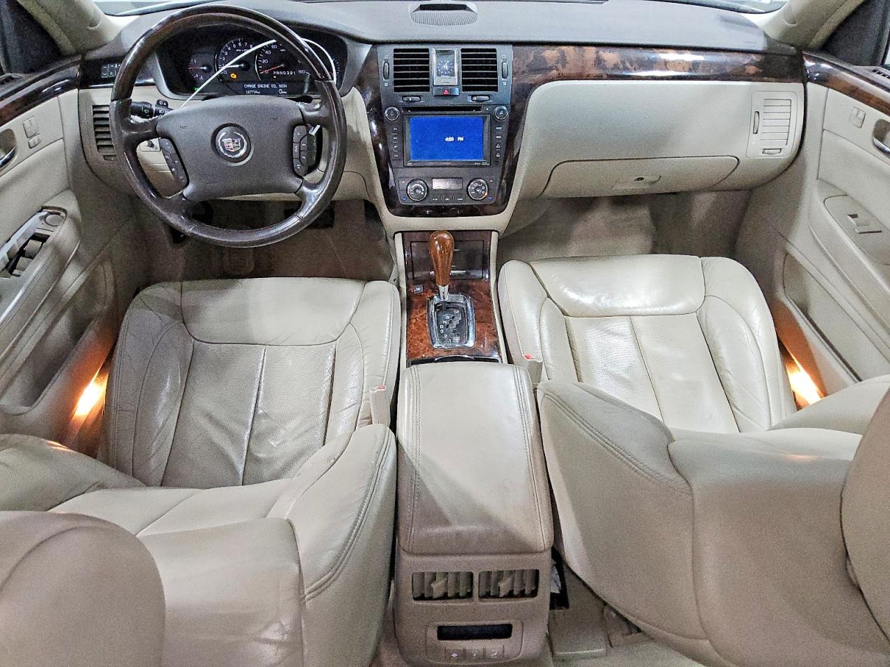 2011 CADILLAC DTS PREMIUM COLLECTION photo 8