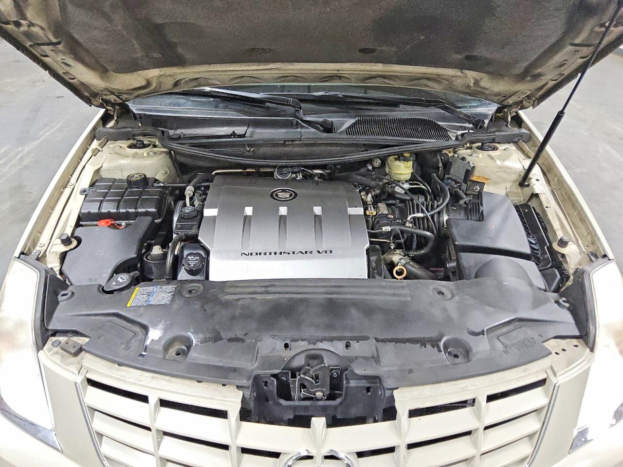 2011 CADILLAC DTS PREMIUM COLLECTION photo 11