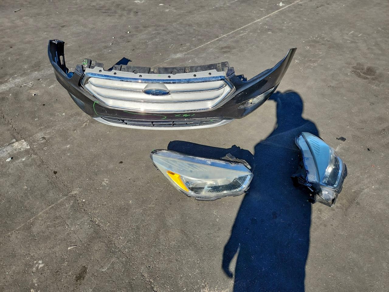 2018 FORD ESCAPE SE photo 13