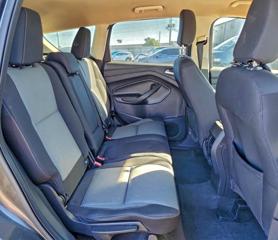 2018 FORD ESCAPE SE photo 11