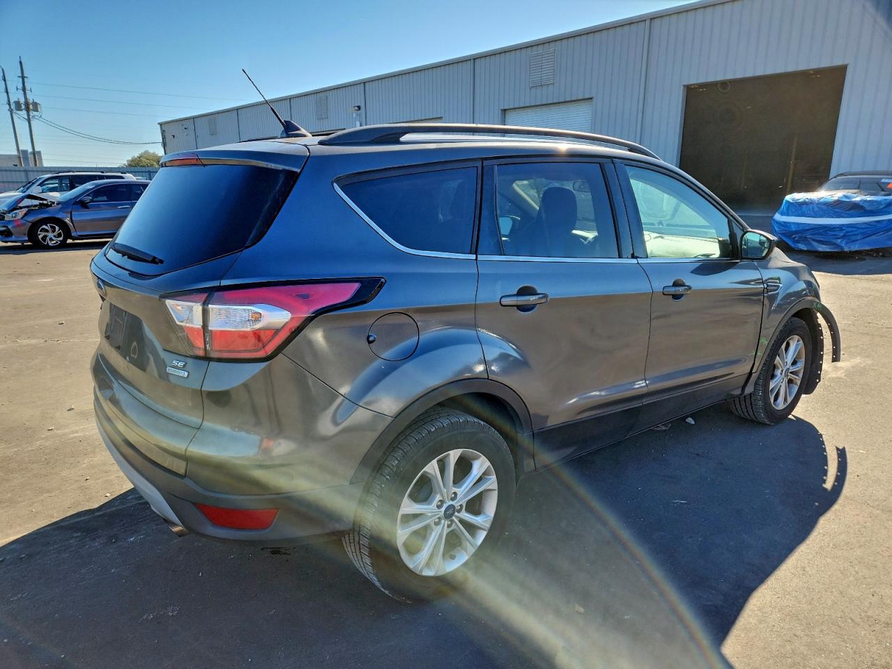 2018 FORD ESCAPE SE photo 3