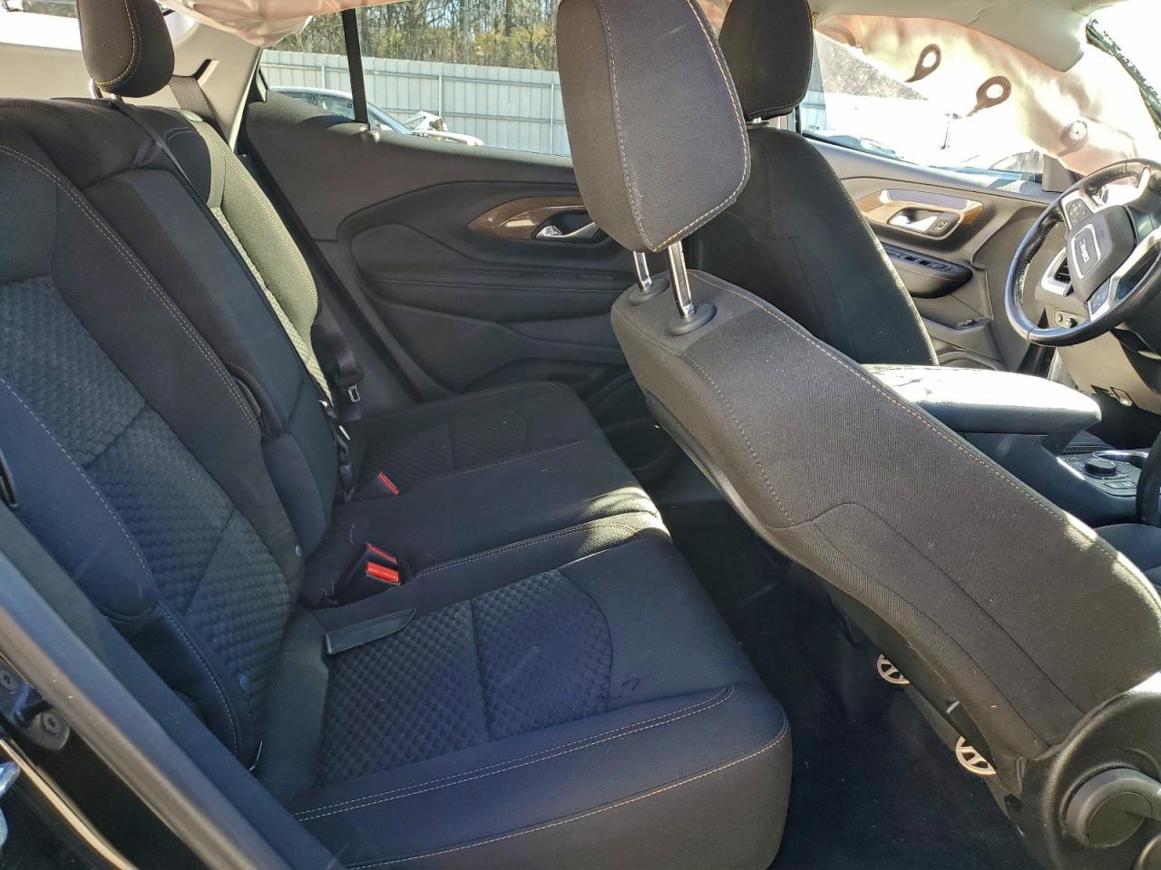2020 GMC TERRAIN SLE photo 10