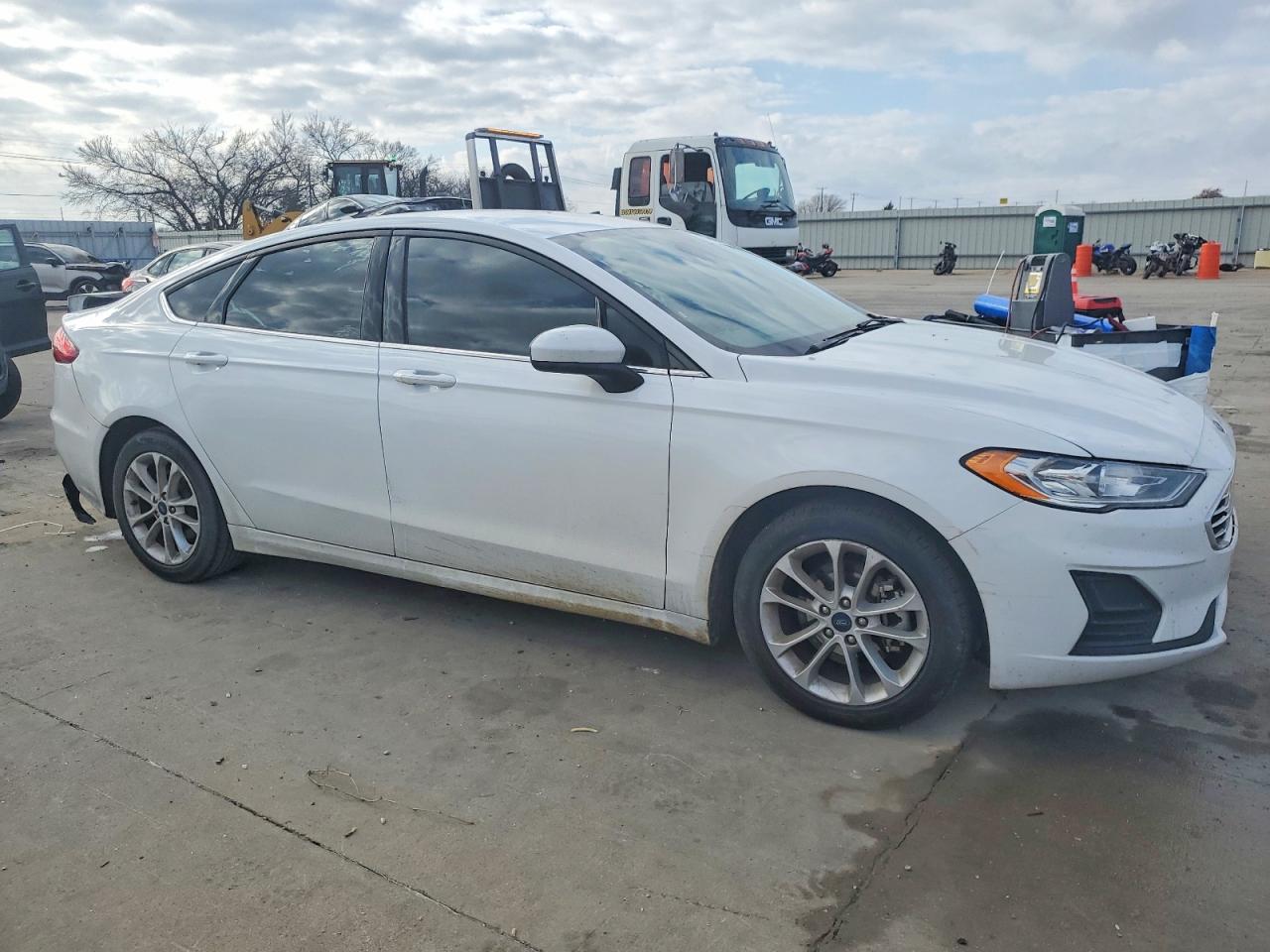 2020 FORD FUSION SE photo 4