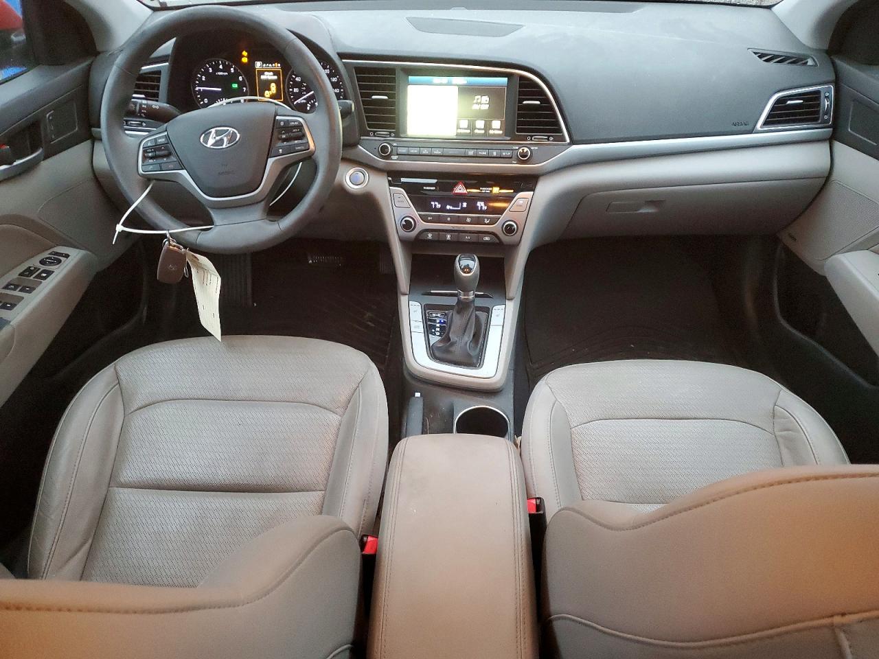 2017 HYUNDAI ELANTRA SE photo 15