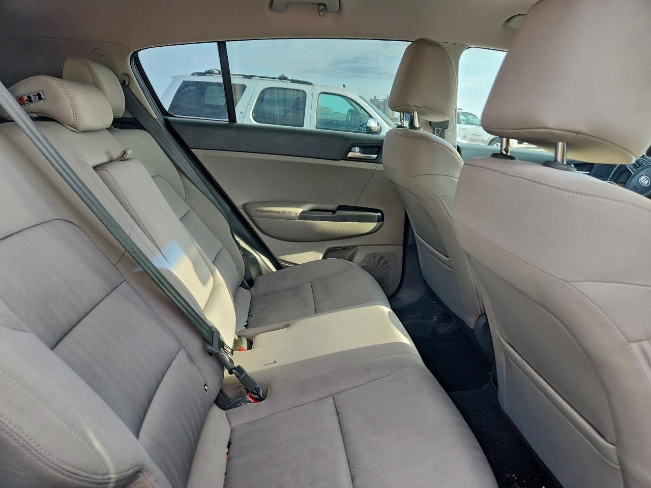 2017 KIA SPORTAGE LX photo 11