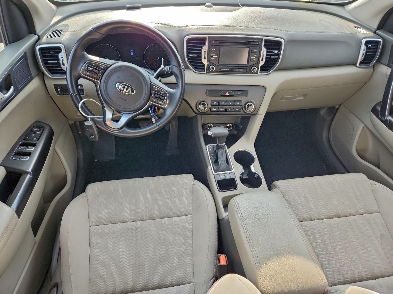 2017 KIA SPORTAGE LX photo 8
