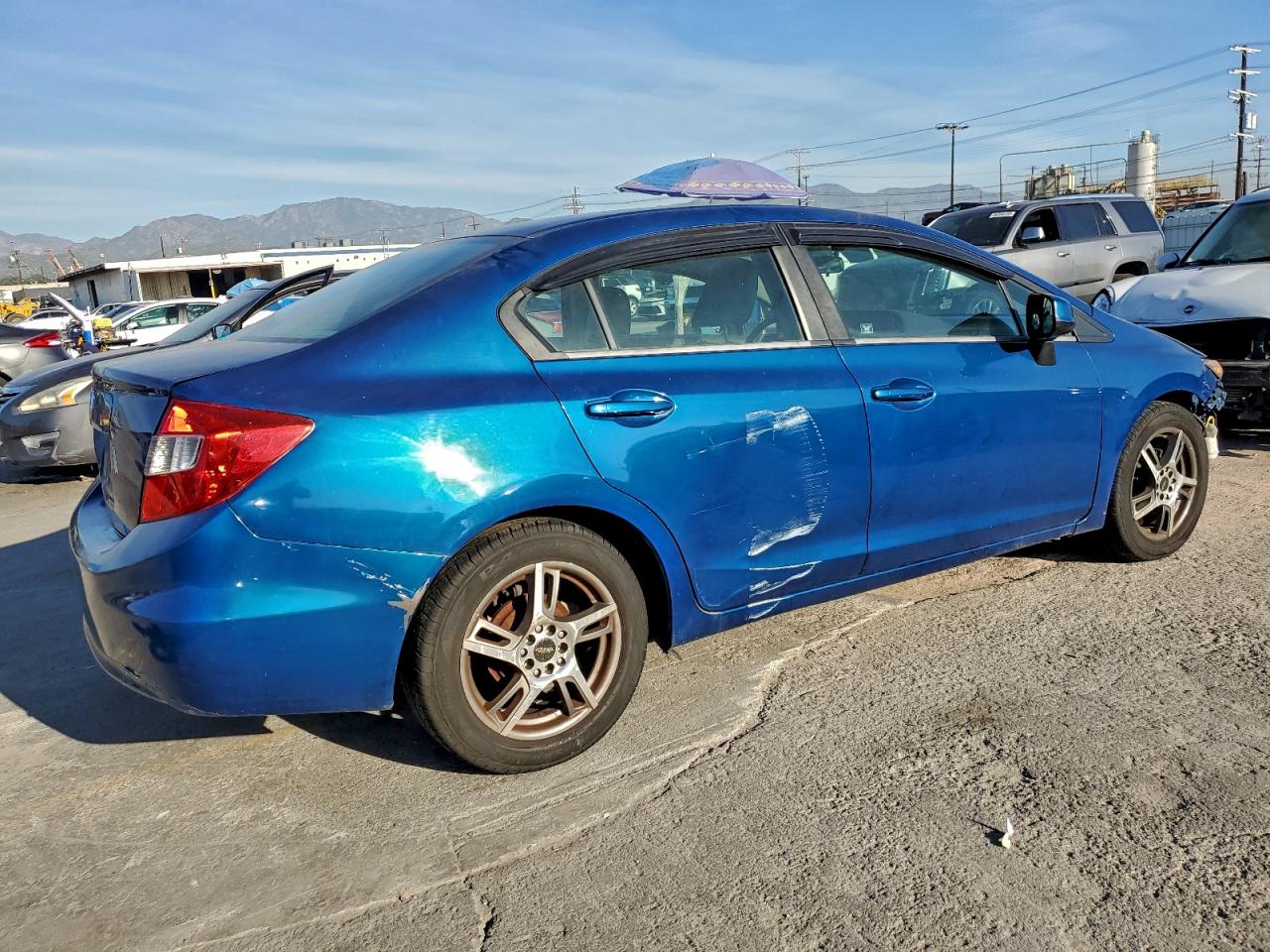 2012 HONDA CIVIC LX photo 3