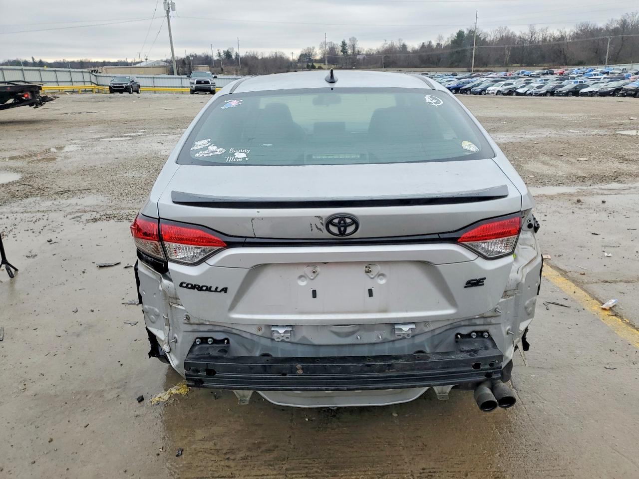 2021 TOYOTA COROLLA SE photo 6
