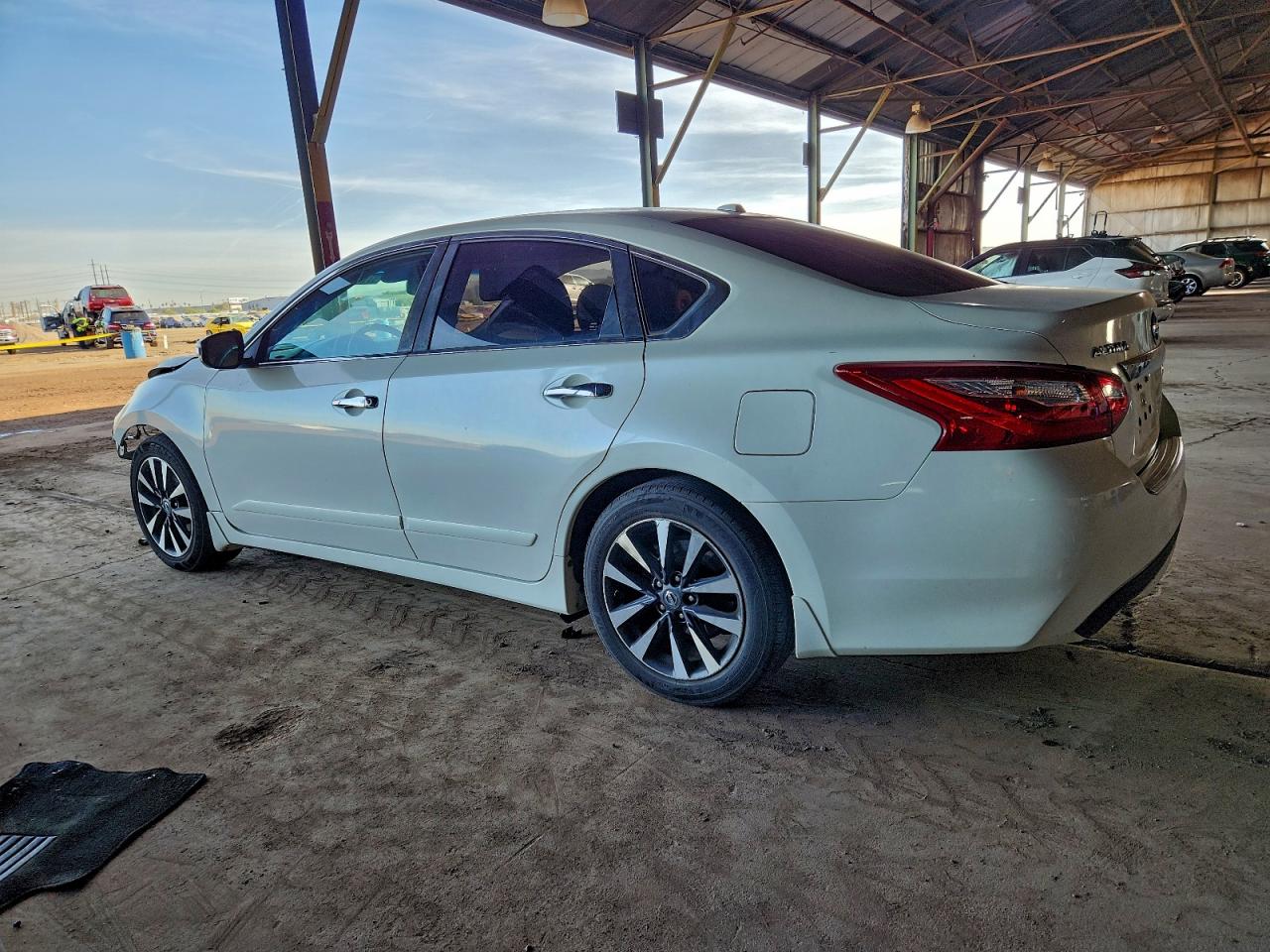2017 NISSAN ALTIMA 2.5 photo 2