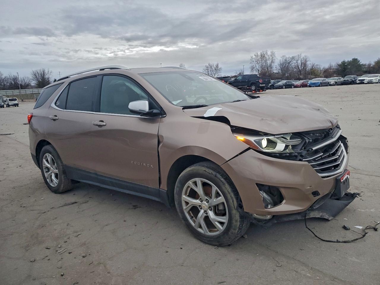 2018 CHEVROLET EQUINOX PREMIER photo 4