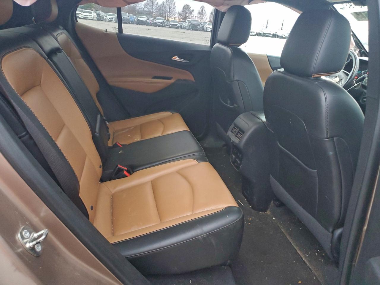 2018 CHEVROLET EQUINOX PREMIER photo 11