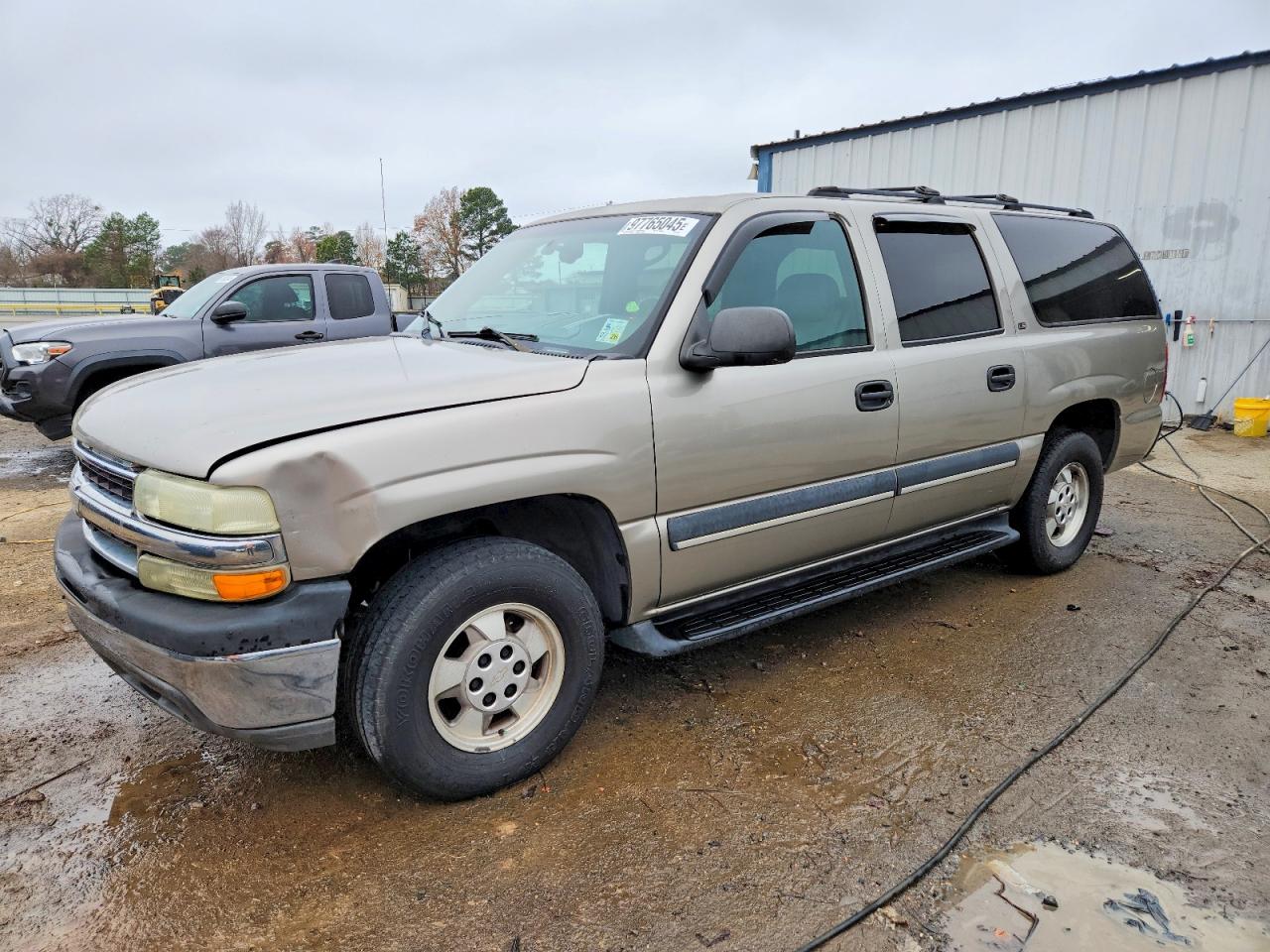 2002 CHEVROLET SUBURBAN