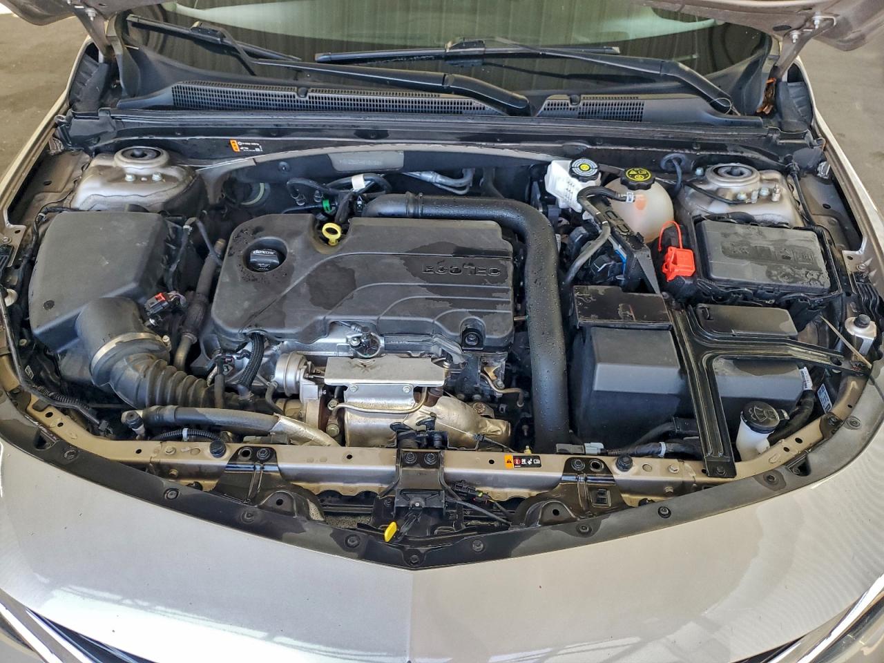 2024 CHEVROLET MALIBU LT photo 11