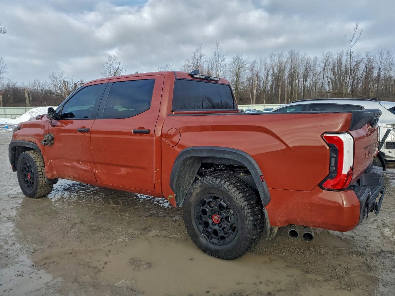2024 TOYOTA TUNDRA CREWMAX LIMITED photo 3