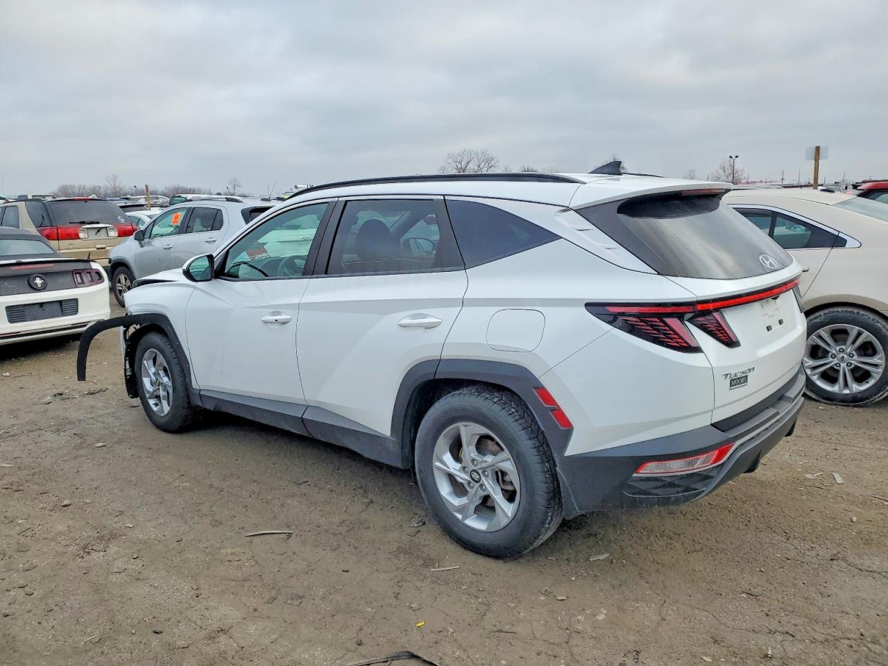 2022 HYUNDAI TUCSON SEL photo 2
