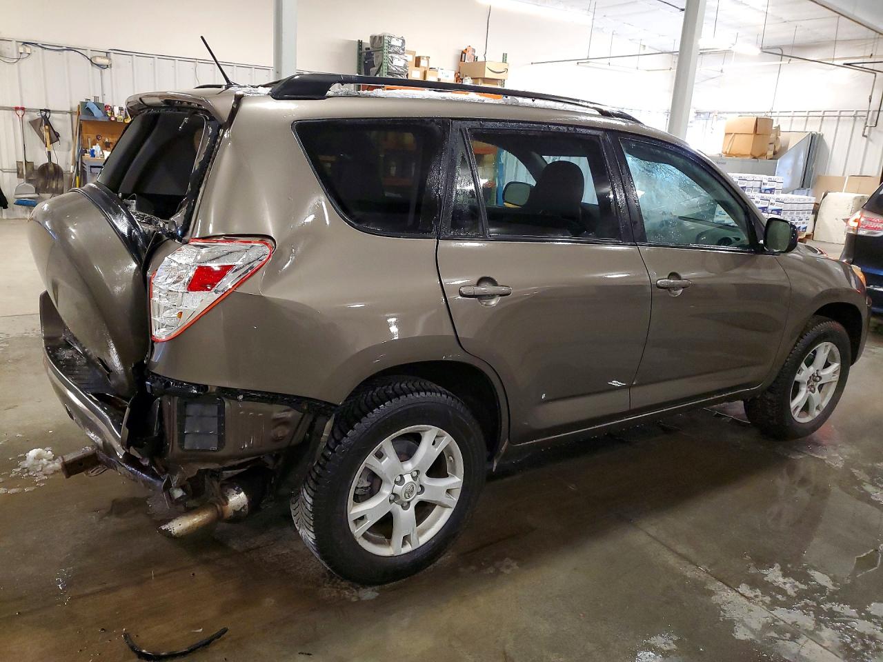 2012 TOYOTA RAV4 photo 7
