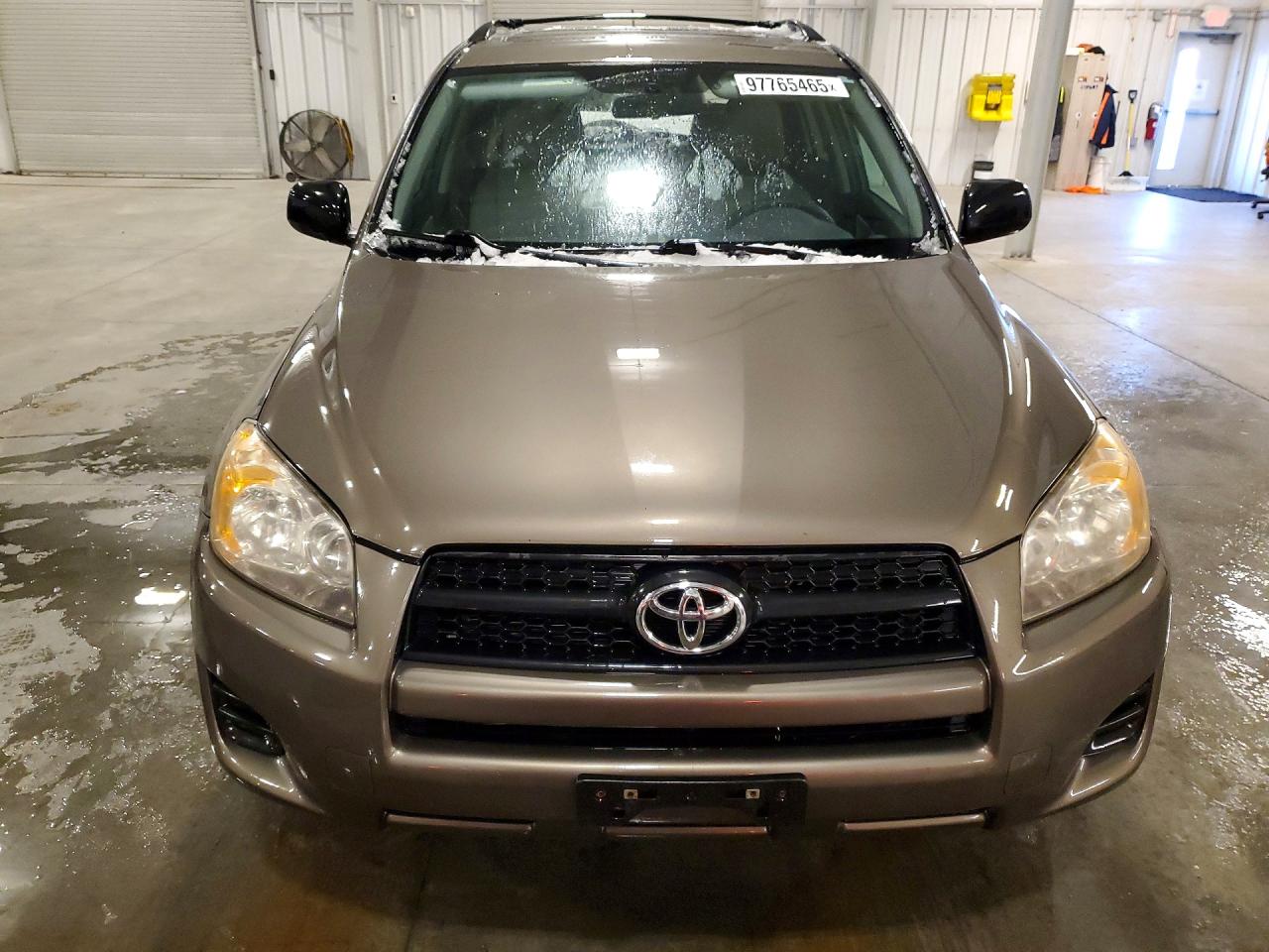 2012 TOYOTA RAV4 photo 13