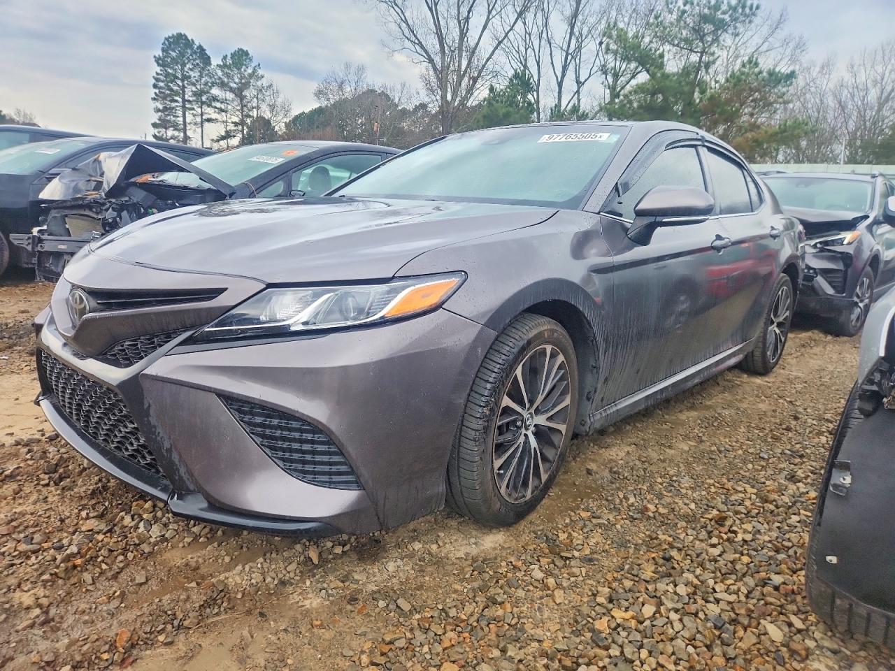2018 TOYOTA CAMRY