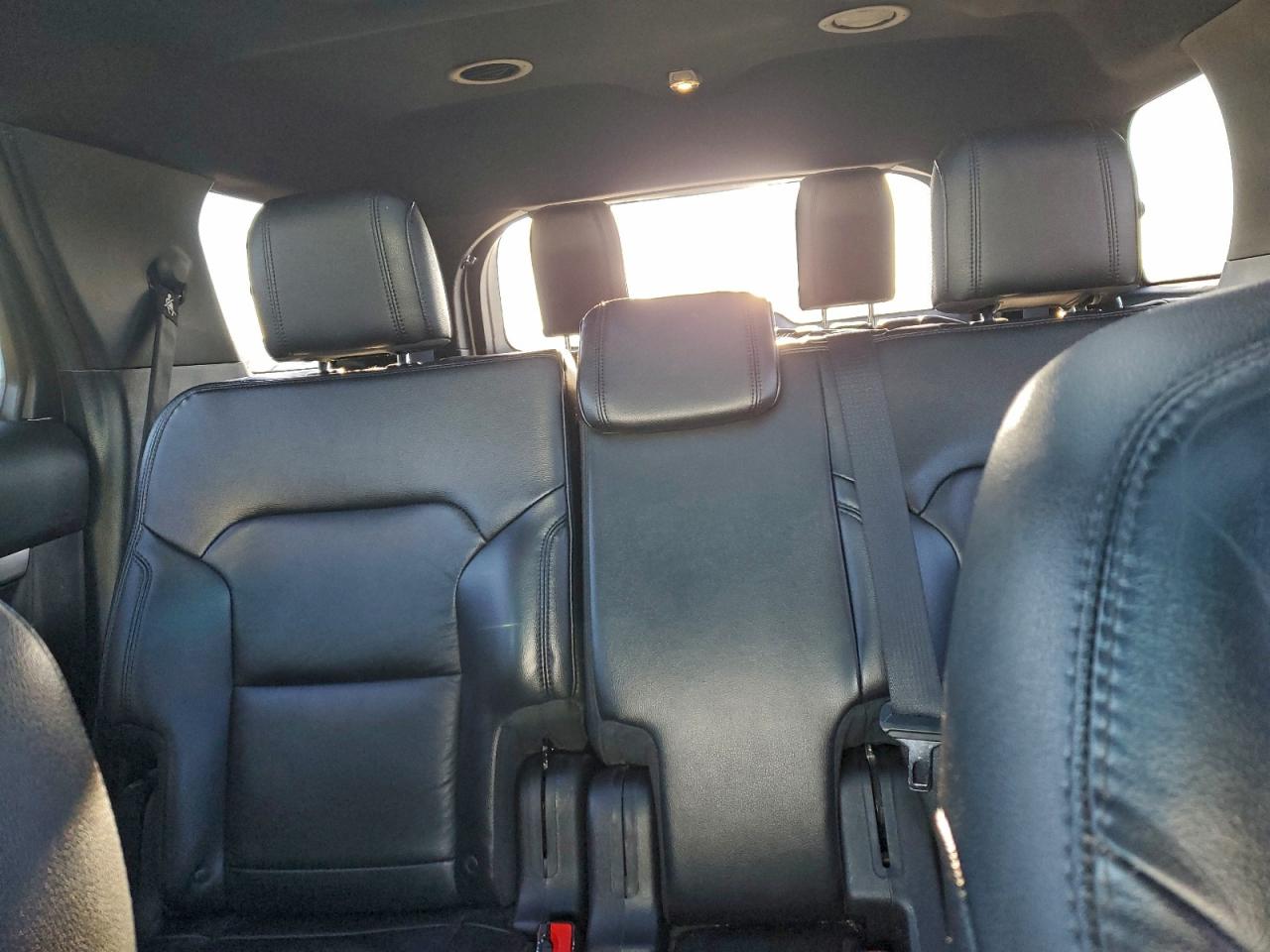 2016 FORD EXPLORER XLT photo 37