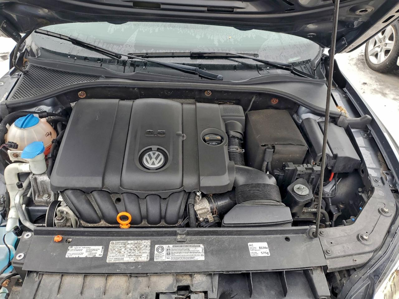 2012 VOLKSWAGEN PASSAT SE photo 11