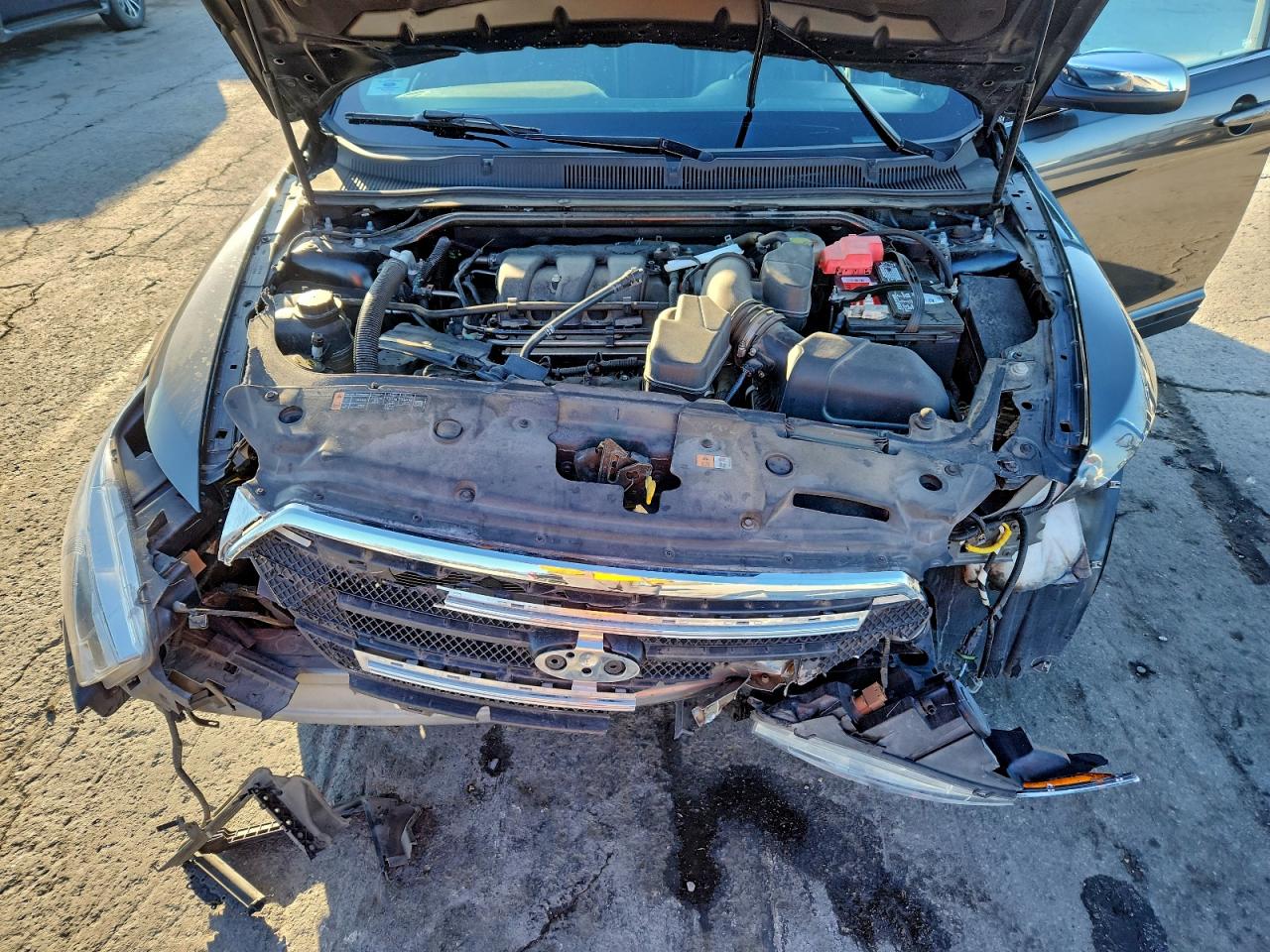 2015 FORD TAURUS LIMITED photo 11
