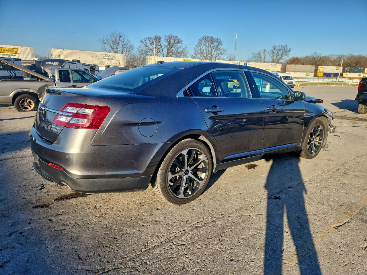 2015 FORD TAURUS LIMITED photo 3
