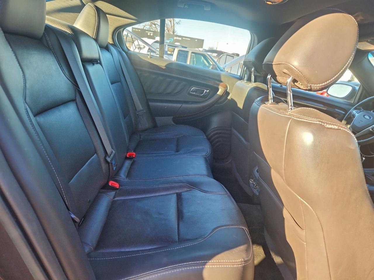 2015 FORD TAURUS LIMITED photo 10