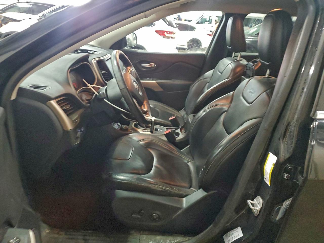 2017 JEEP CHEROKEE LIMITED photo 7