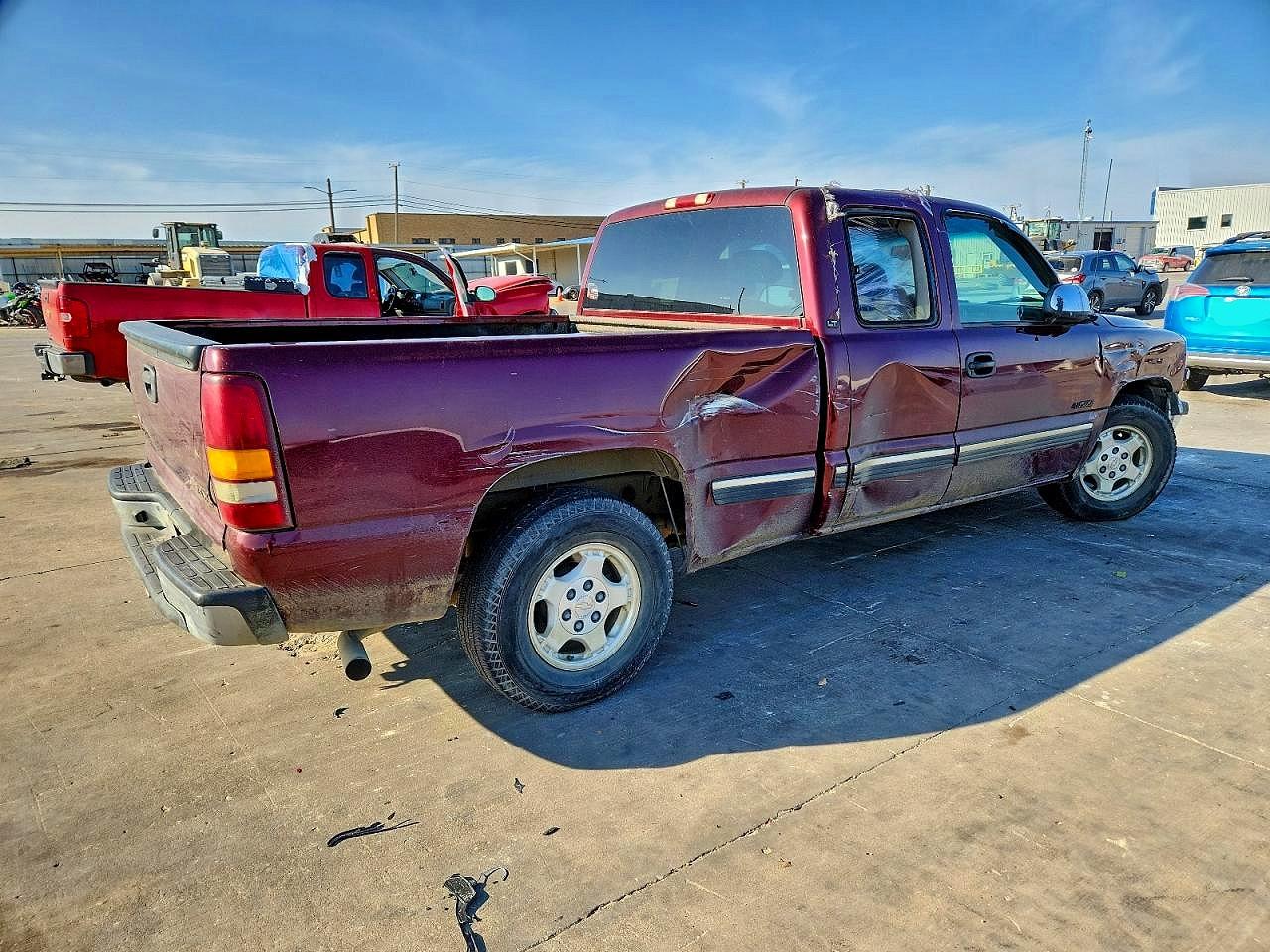 2000 CHEVROLET SILVERADO C1500 photo 3