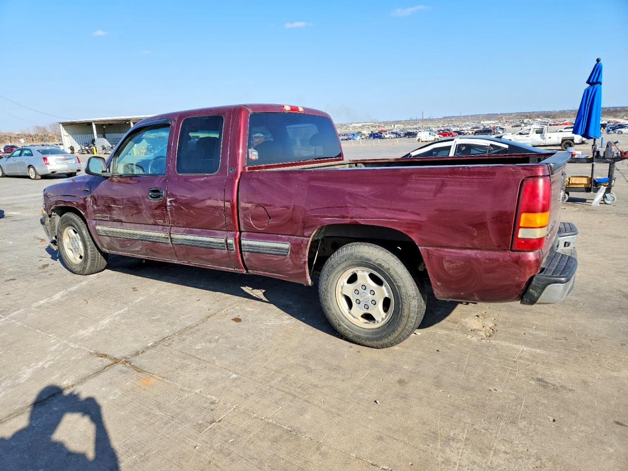 2000 CHEVROLET SILVERADO C1500 photo 2