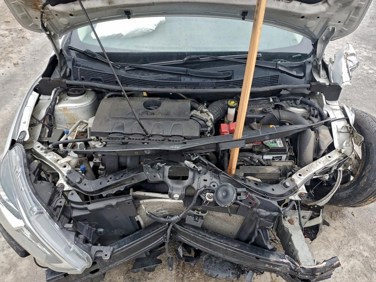 2019 NISSAN SENTRA S photo 11
