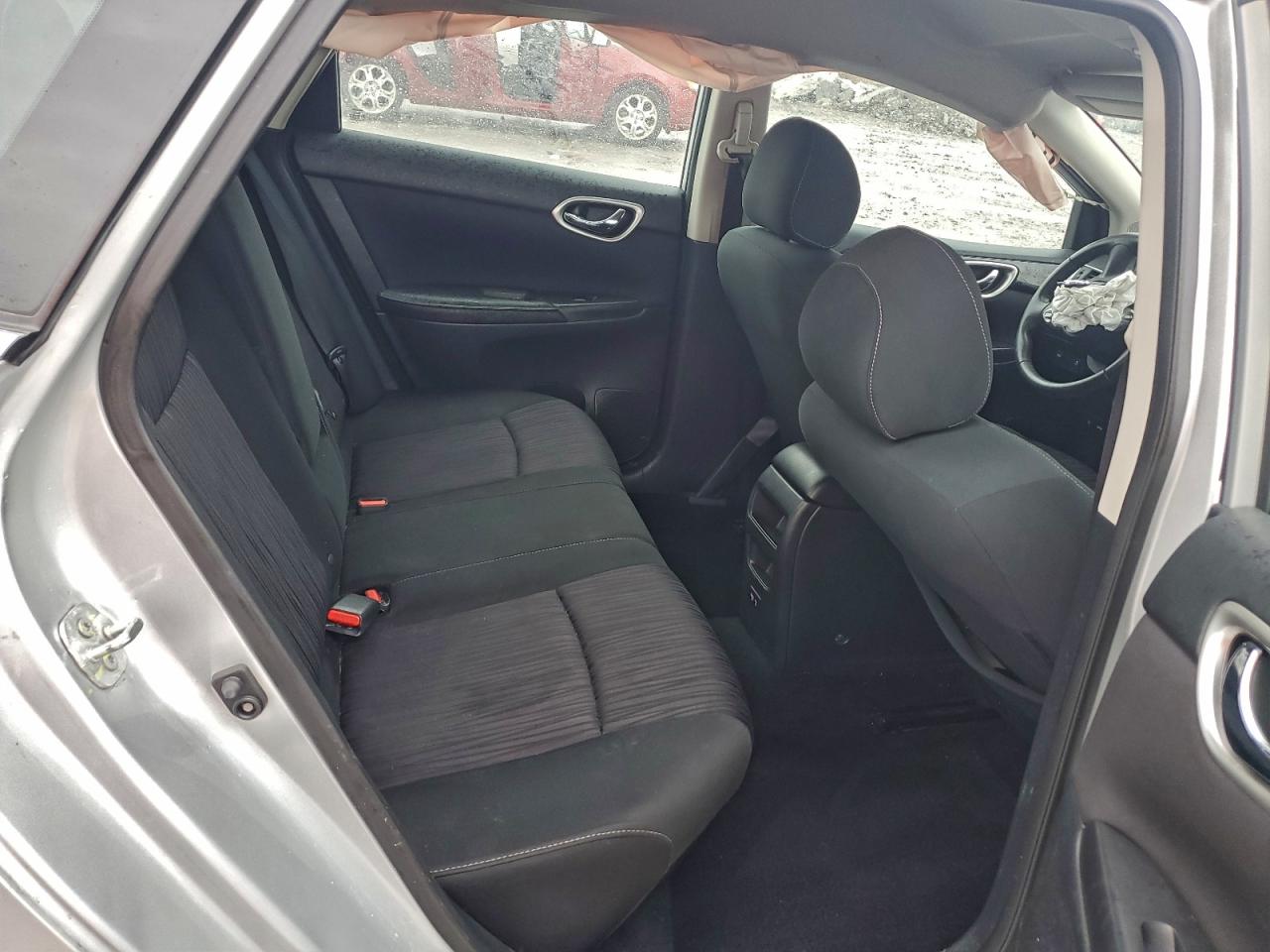 2019 NISSAN SENTRA S photo 10