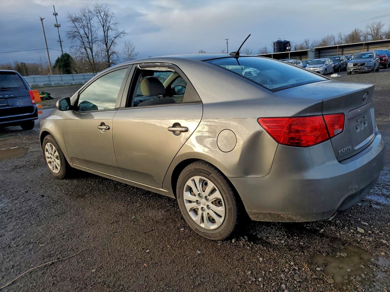 2012 KIA FORTE EX photo 2