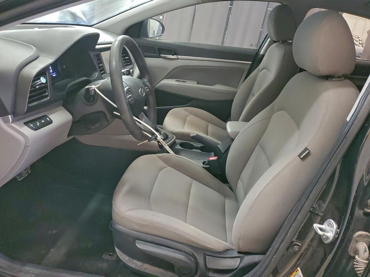 2020 HYUNDAI ELANTRA SEL photo 7