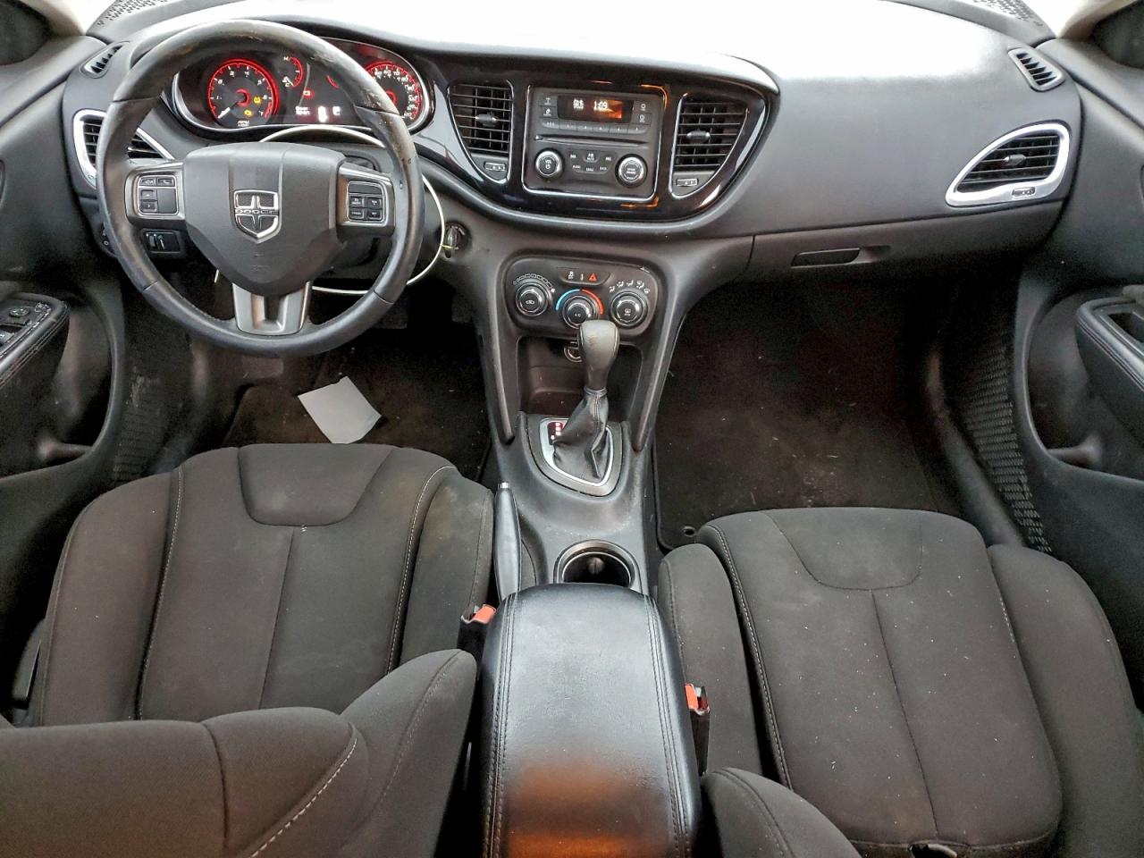 2013 DODGE DART SXT photo 8