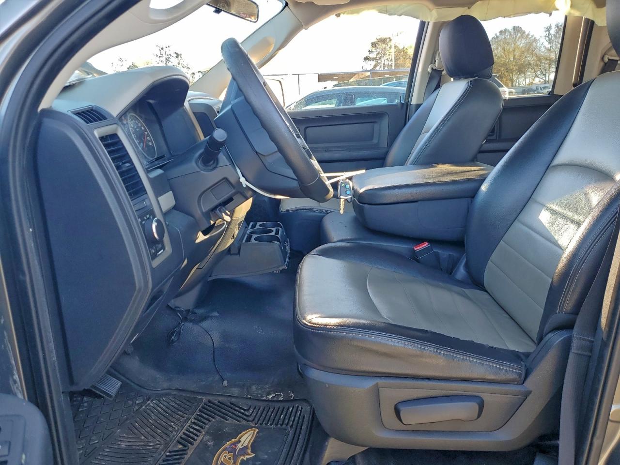 2011 DODGE RAM 1500 photo 7