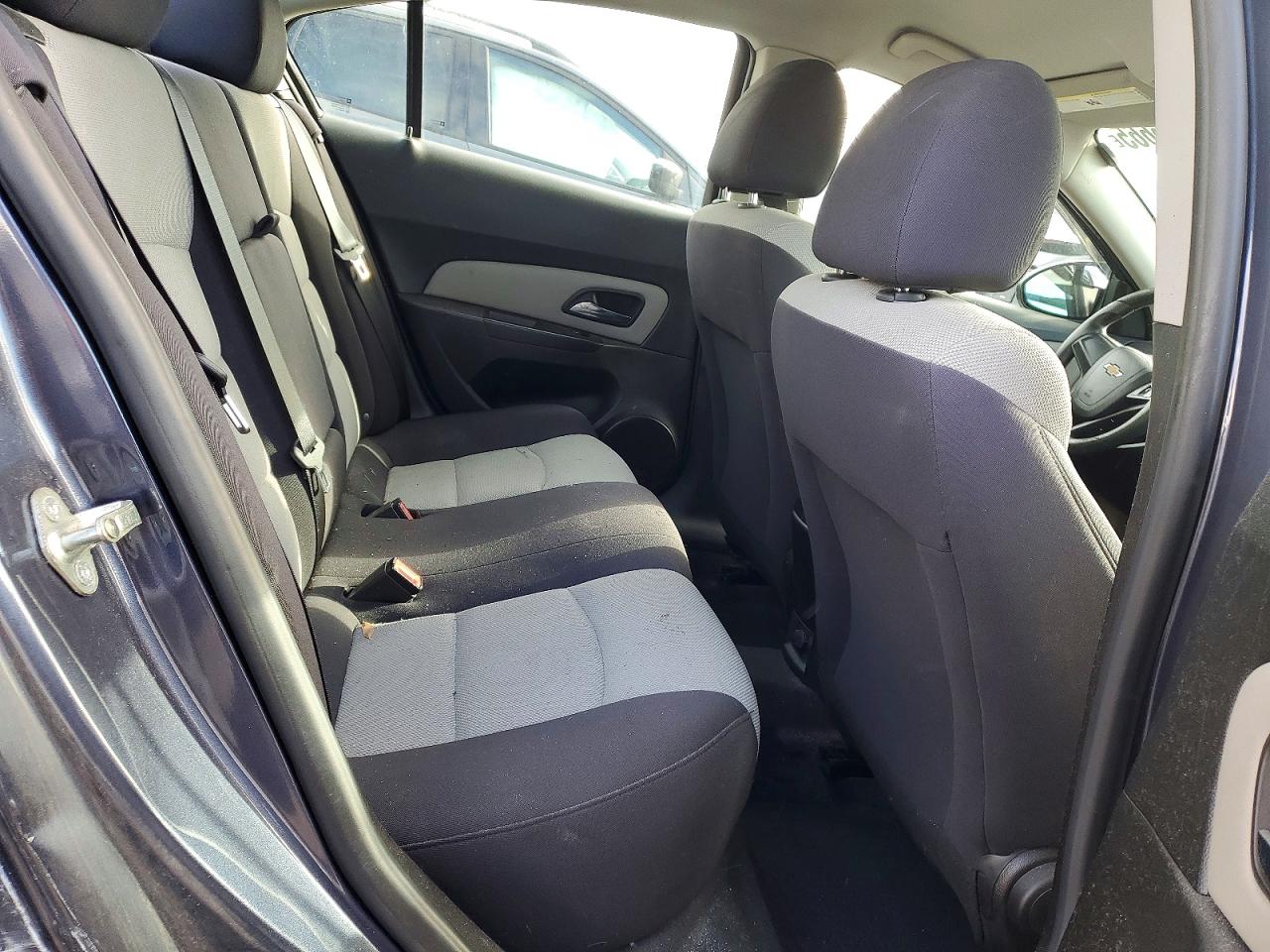 2014 CHEVROLET CRUZE LS photo 10