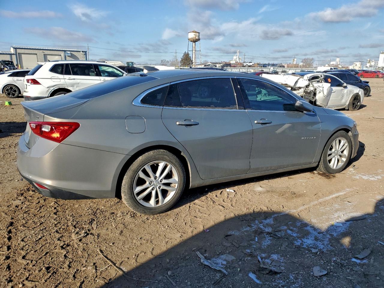 2018 CHEVROLET MALIBU LT photo 3